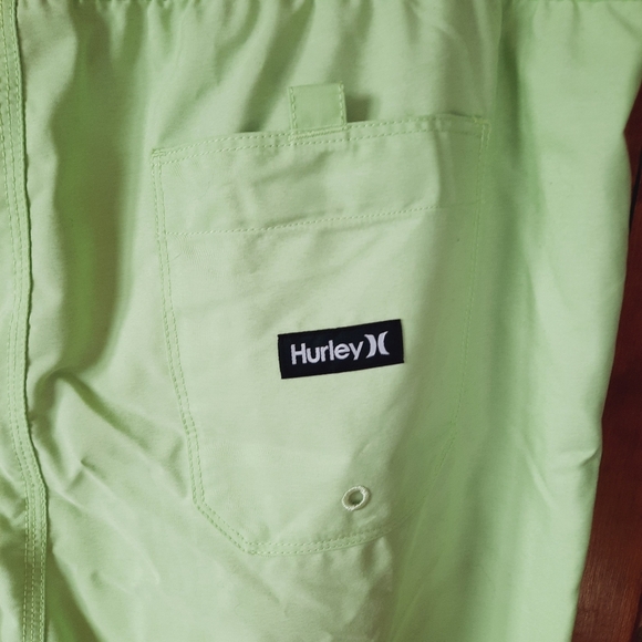 Hurley One And Only Solid Volley Boardshort 17" Lime Green Shorts Size Large - Picture 9 of 12